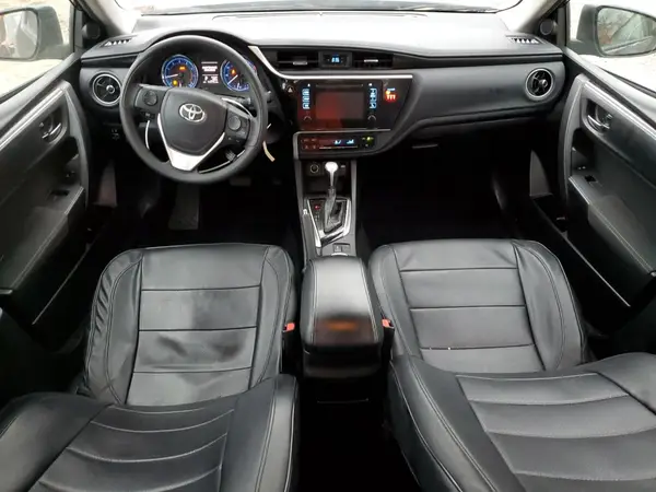 5YFBURHEXJP789444 2018 TOYOTA COROLLA - Image 8
