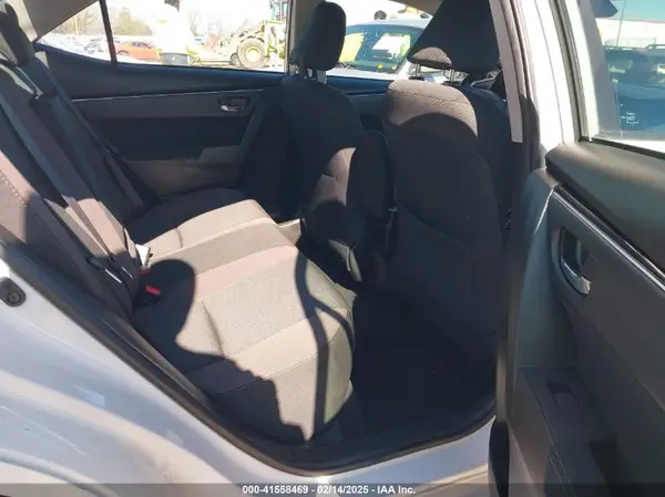 5YFBURHEXJP791470 2018 TOYOTA COROLLA - Image 8