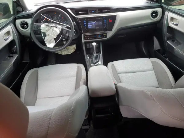 5YFBURHEXJP794207 2018 TOYOTA COROLLA - Image 8
