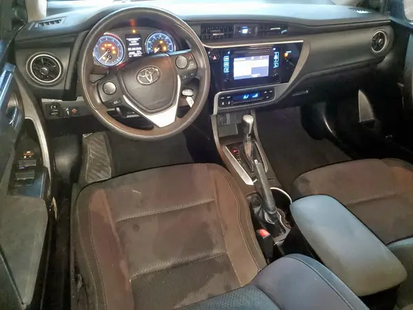 5YFBURHEXJP794854 2018 TOYOTA COROLLA - Image 8