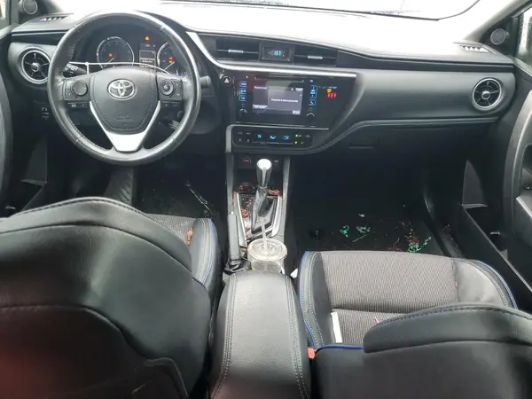 5YFBURHEXJP795339 2018 TOYOTA COROLLA - Image 8
