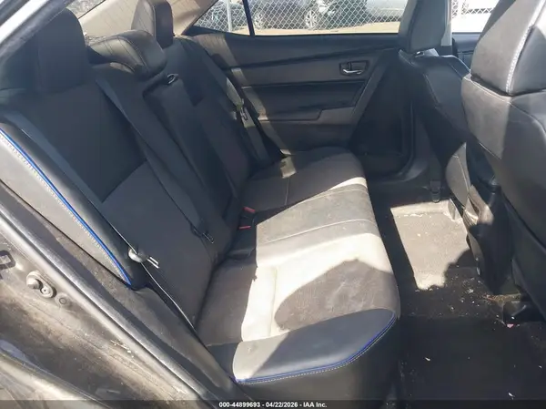 5YFBURHEXJP796894 2018 TOYOTA COROLLA - Image 8