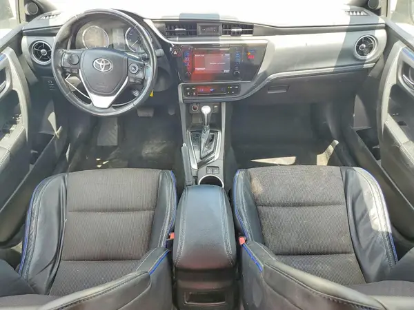 5YFBURHEXJP796930 2018 TOYOTA COROLLA - Image 8