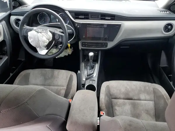 5YFBURHEXJP798550 2018 TOYOTA COROLLA - Image 8