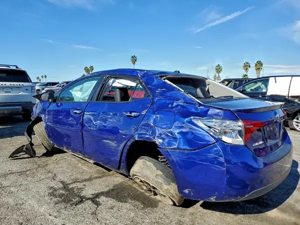5YFBURHEXJP803374 2018 TOYOTA COROLLA - Image 2