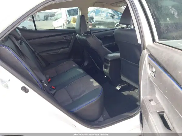 5YFBURHEXJP806338 2018 TOYOTA COROLLA - Image 8