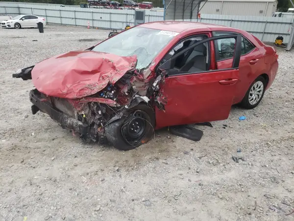 5YFBURHEXJP806758 2018 TOYOTA COROLLA - Image 1