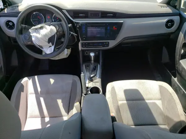 5YFBURHEXJP808736 2018 TOYOTA COROLLA - Image 8