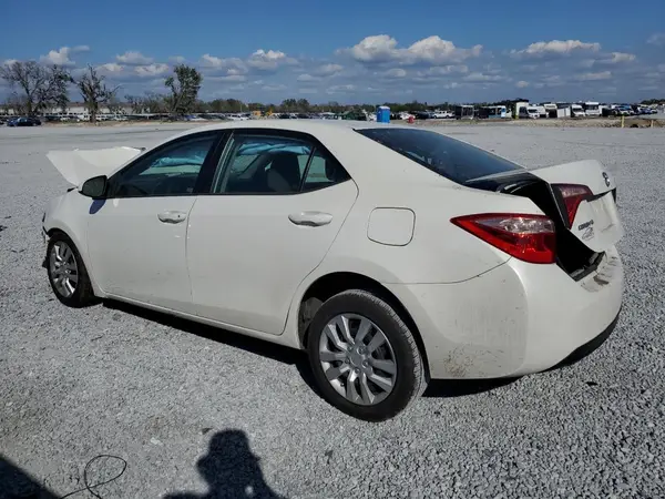 5YFBURHEXJP808848 2018 TOYOTA COROLLA - Image 2