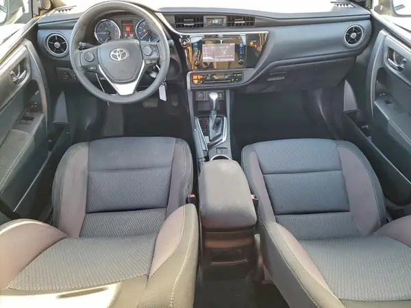 5YFBURHEXJP811832 2018 TOYOTA COROLLA - Image 8