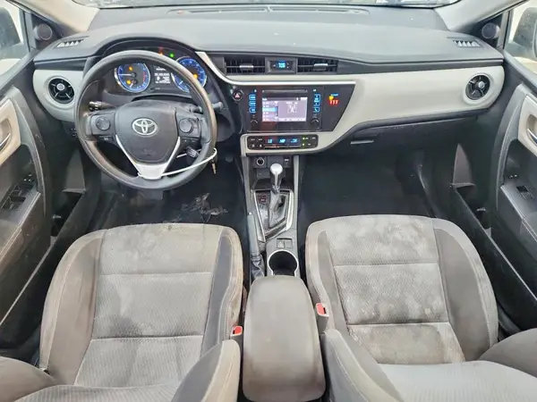 5YFBURHEXJP813502 2018 TOYOTA COROLLA - Image 8