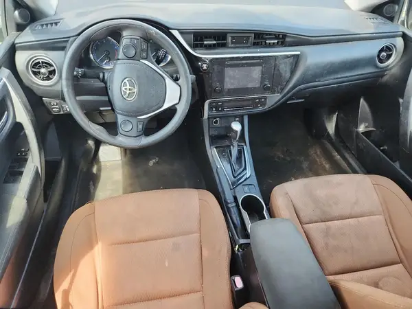 5YFBURHEXJP813614 2018 TOYOTA COROLLA - Image 8