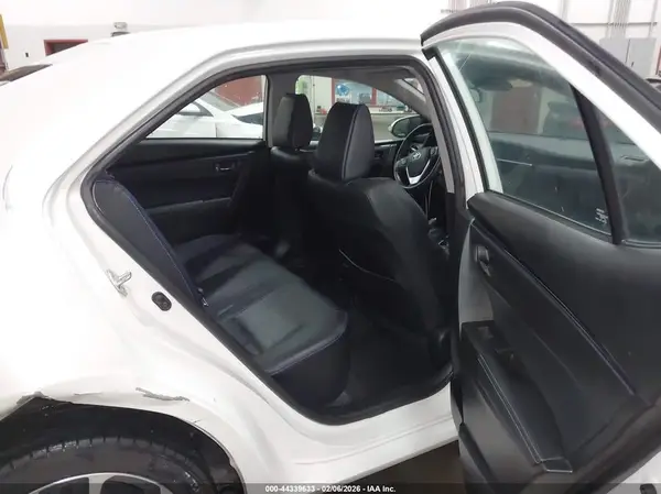 5YFBURHEXJP817968 2018 TOYOTA COROLLA - Image 8