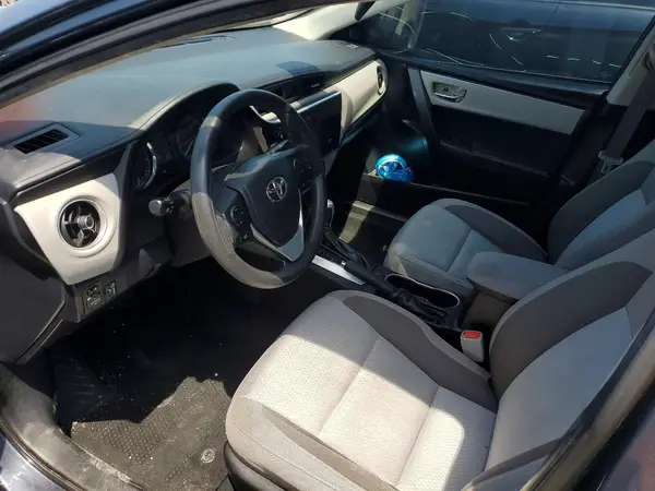 5YFBURHEXJP818408 2018 TOYOTA COROLLA - Image 8