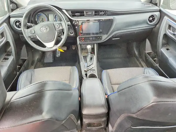 5YFBURHEXJP818702 2018 TOYOTA COROLLA - Image 8