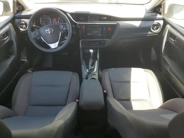 5YFBURHEXJP818988 2018 TOYOTA COROLLA - Image 8