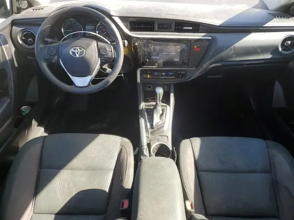 5YFBURHEXJP821728 2018 TOYOTA COROLLA - Image 8