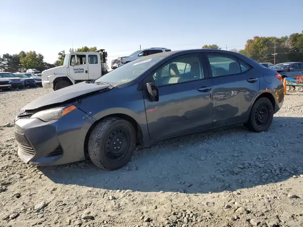 5YFBURHEXJP821762 2018 TOYOTA COROLLA - Image 1