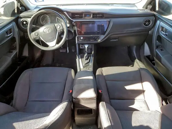 5YFBURHEXJP821891 2018 TOYOTA COROLLA - Image 8