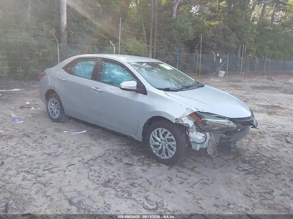 5YFBURHEXJP823415 2018 TOYOTA COROLLA - Image 1