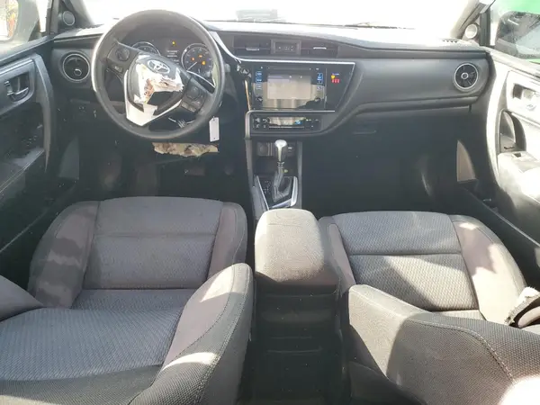 5YFBURHEXJP823494 2018 TOYOTA COROLLA - Image 8