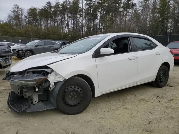 5YFBURHEXJP824001 2018 TOYOTA COROLLA - Image 1