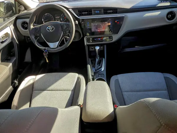 5YFBURHEXJP824404 2018 TOYOTA COROLLA - Image 8