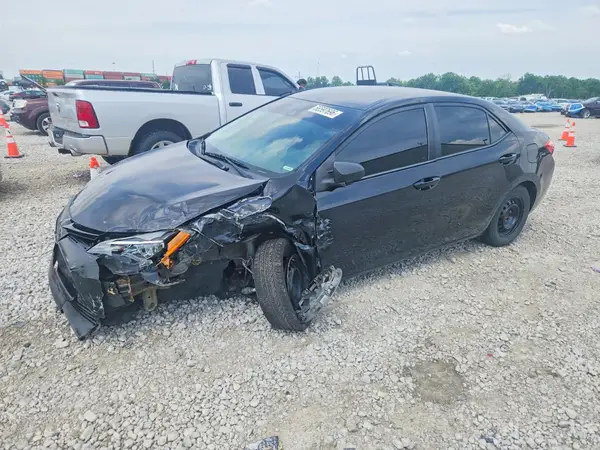 5YFBURHEXJP825973 2018 TOYOTA COROLLA - Image 1