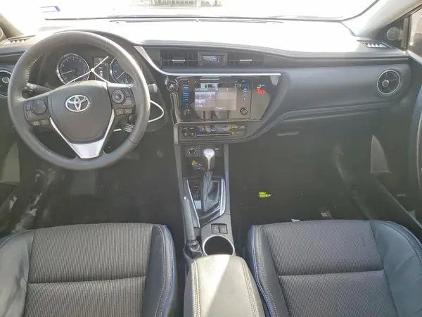 5YFBURHEXJP827366 2018 TOYOTA COROLLA - Image 8