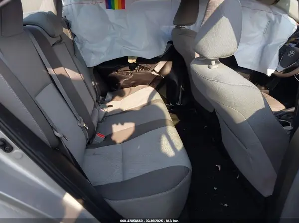 5YFBURHEXJP830106 2018 TOYOTA COROLLA - Image 8