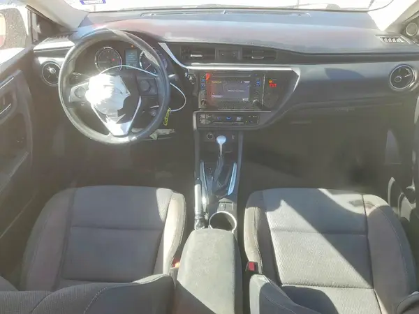 5YFBURHEXJP833992 2018 TOYOTA COROLLA - Image 8