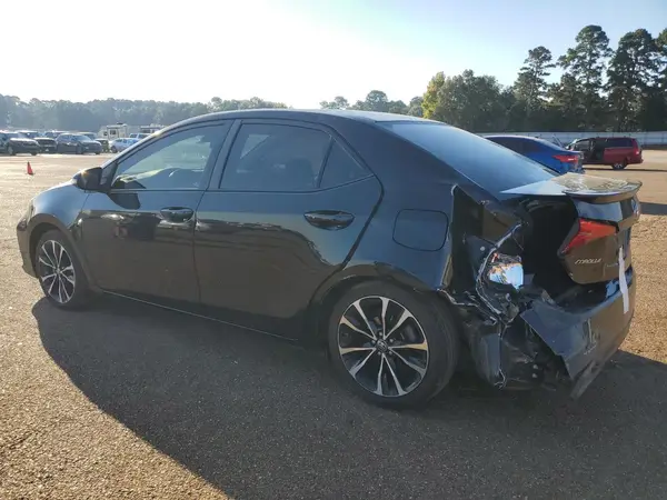 5YFBURHEXJP839470 2018 TOYOTA COROLLA - Image 2