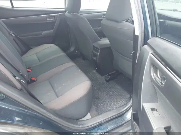 5YFBURHEXJP839842 2018 TOYOTA COROLLA - Image 8