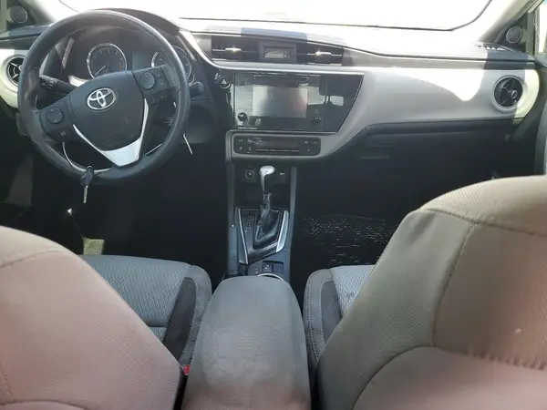 5YFBURHEXJP841834 2018 TOYOTA COROLLA - Image 8