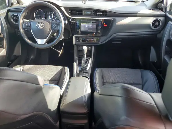 5YFBURHEXJP842546 2018 TOYOTA COROLLA - Image 8