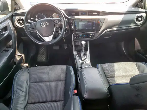 5YFBURHEXJP843406 2018 TOYOTA COROLLA - Image 8