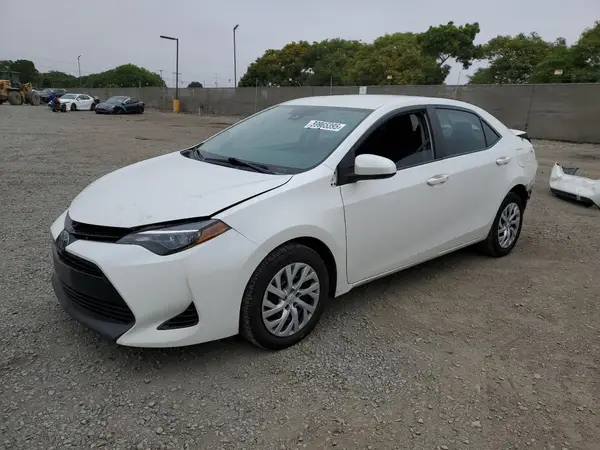 5YFBURHEXJP843924 2018 TOYOTA COROLLA - Image 1