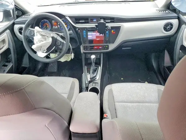 5YFBURHEXJP848346 2018 TOYOTA COROLLA - Image 8