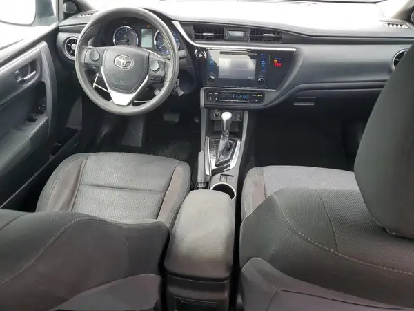 5YFBURHEXJP854499 2018 TOYOTA COROLLA - Image 8