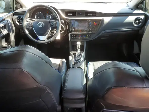 5YFBURHEXJP854504 2018 TOYOTA COROLLA - Image 8