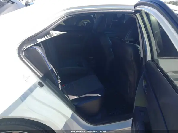 5YFBURHEXKP856187 2019 TOYOTA COROLLA - Image 8