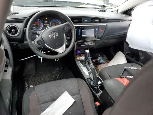5YFBURHEXKP856738 2019 TOYOTA COROLLA - Image 8