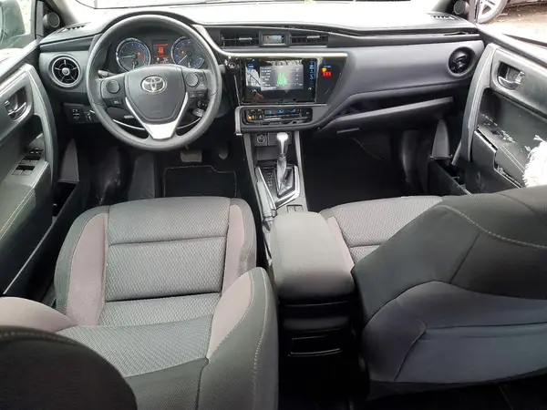5YFBURHEXKP857646 2019 TOYOTA COROLLA - Image 8