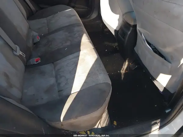 5YFBURHEXKP861986 2019 TOYOTA COROLLA - Image 8