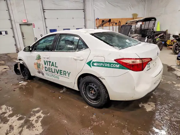 5YFBURHEXKP863933 2019 TOYOTA COROLLA - Image 2