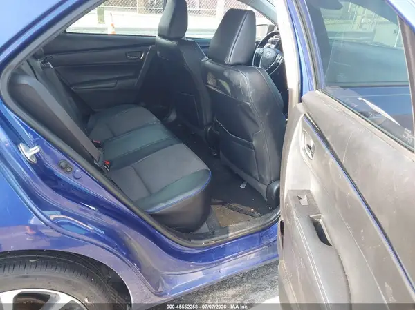 5YFBURHEXKP864404 2019 TOYOTA COROLLA - Image 8