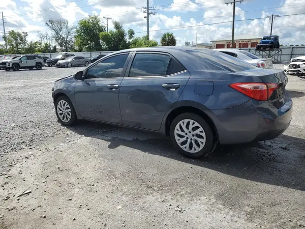 5YFBURHEXKP865844 2019 TOYOTA COROLLA - Image 2
