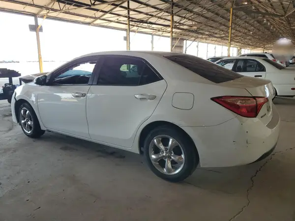 5YFBURHEXKP866136 2019 TOYOTA COROLLA - Image 2