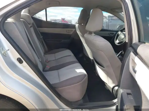 5YFBURHEXKP871000 2019 TOYOTA COROLLA - Image 8