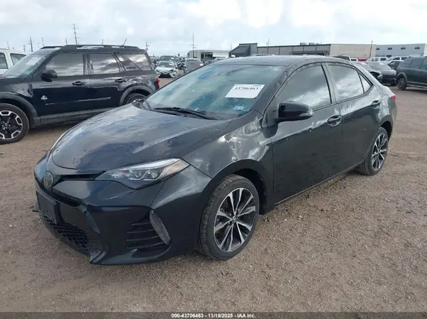 5YFBURHEXKP875144 2019 TOYOTA COROLLA - Image 2